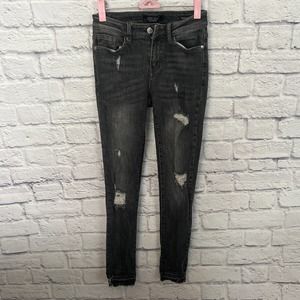 Judy Blue Skinny Fit Black Distressed - 25